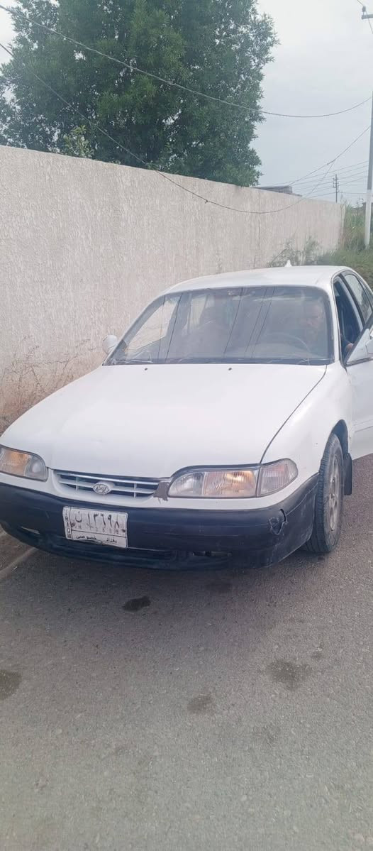 سوناتا 2  موديل 1994  رقم بغداد بأسمنه اسويلك وكاله عامه وكبل تحول سنويه ساقطه بس ماعليها غرامه لو الف سياره مكينه جديده طابوكه صار ٣ اشهر بيها كيرها تمام كهربائيات شغاله بس يرادلهن ترتيب الدعامية الخلفية يرادلها تبديل سياره حلوه بس يرادلها ترتيب السعر ٣٢ وبيها مجال بسيط مكانها ديالى —- زهيرات —- للاستفسار خادمكم ***********
