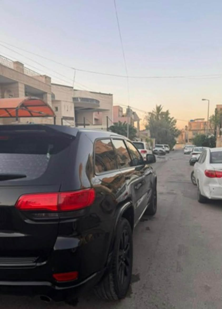 جيب موديل ٢٠١٥ سياره جديده بدون صبغ وارد امريكي فول مواصفات ماشيه ١٦٨ كيلو سياره بسمي سياره اني مستوده من امريكا سعر 205$ مكانه زيونه *********** ملاحظه مخول بلنشر👍
