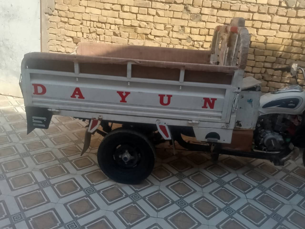 ستوته للبيع كلك مكان شطره موديل 2
سعر950
‏‪***********‬‏
