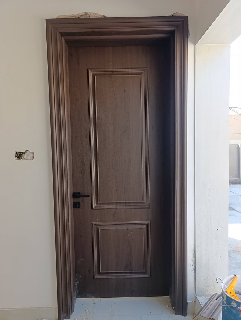 تنصيب أبواب • داخلية وخارجية • النجف وباقي المحافظات