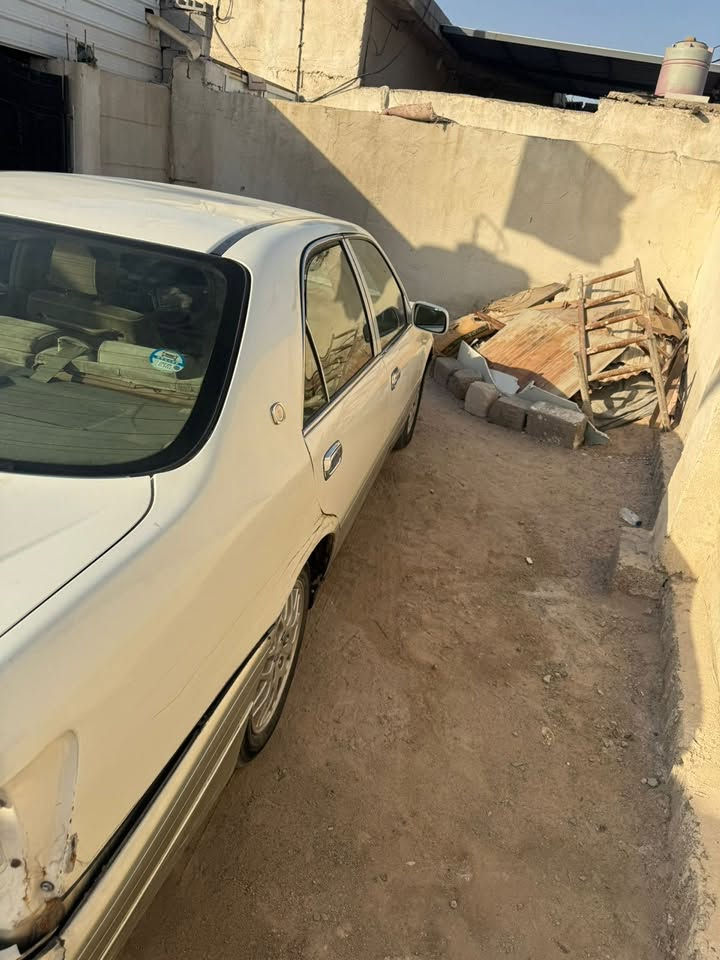 سلام عليكم سيارع جنون 3 دكم بيها كصتين تكمه وجنطه وضربه بل بكلابت الوره بس سياره جديده كلش كلشي شغال بيها تبريد شغال عنوان بصره الرقم *********** ويتساب فقط السعر 24
