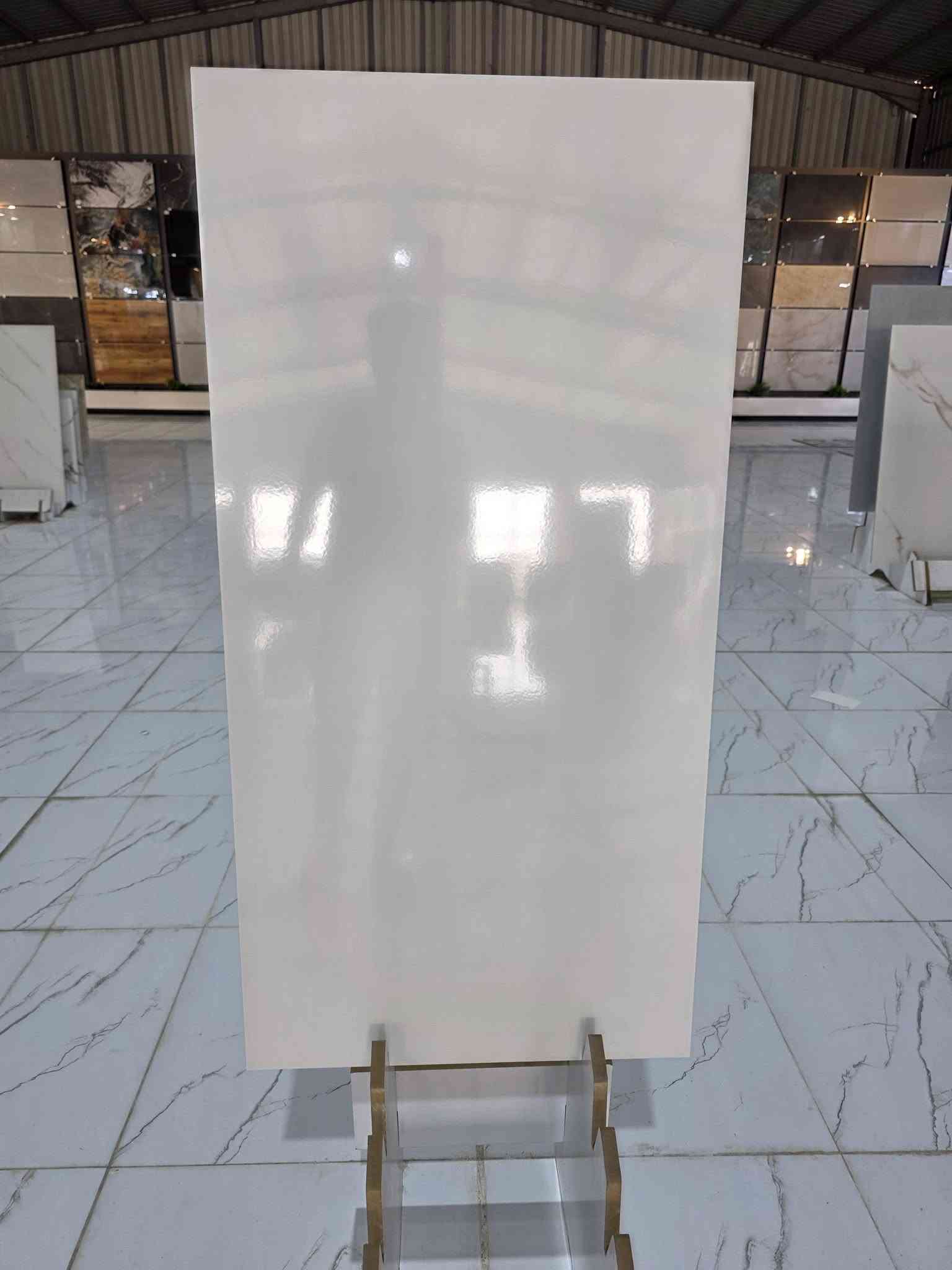 ✨ على بركة الله، وصول ألوان جديدة ✨

🔹 المقاس: 120 × 60
🔹 متوفر الآن لدى معرض بغداد للسيراميك
🔹 تصاميم فاخرة ومميزة تناسب مختلف الديكورات

📞 للاستفسار: ***********

معرض بغداد للسيراميك — خيارك المميز 🏡✨

