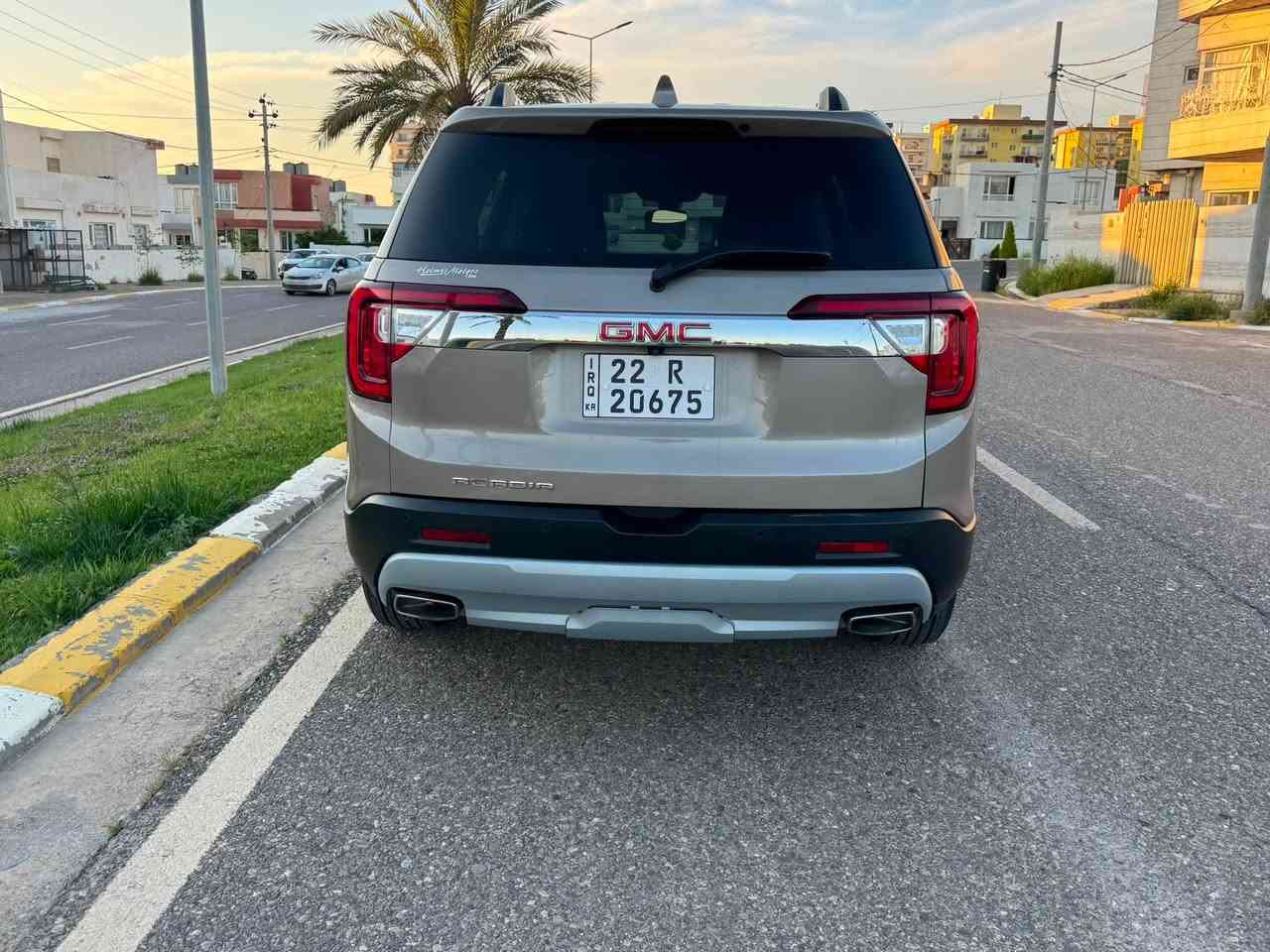 السلام عليكم

للبيع GMC ACADIA

موديل 2023 SLE

 المواصفات

١- فور ويل

٢- بصمة تشغيل واربع ابواب بصمة

٣- نقطة عمياء

٤- رادار ٣٦٠ درجة

٥- تشغيل عن بعد

٦-مانع تصادم

٧-تبريد ٣ قطع ثلج

٨- فول تحكم ستيرن

٩-جام اوتو

١٠-مانع انزلاق

١٠-تحديد مسار

١١-كير بيانو

١٢- محرك ٢٠٠٠ توربو

١٣-بلوتوث و usb

14-ابل كار بلي وايرلس

١٥-كشنات منفصل VIP

16-٣ انظمة اقتصادي وجبلي وسبورت

١٧- كامرة خلفية

١٨-ماسحات اوتو

١٩-لايت اوتو

٢٠-دبل اكزوز

٢١- حساس امامي وخلفي
٢٢- تحديد مسار

السيارة نظيفة جدا ماشية ماشية ٧٤،٠٠٠ كيلو متر  رقم اربيل الجديد  تايرات جديدة صور الحادث مرفقة مع الصور وصار عندي صبغ قليل بالباب الخلفي من جهة السكن صدر وكهربائيات وتبريد وكير بلادي وكالة النظافة ١٠٠٪؜ 

السعر المطلوب 21,800 $ دفترين و18 ورقة وبيها مجال قليل

السيارة بأسمي وشرط التحويل

مكان السيارة اربيل

للتواصل ***********
