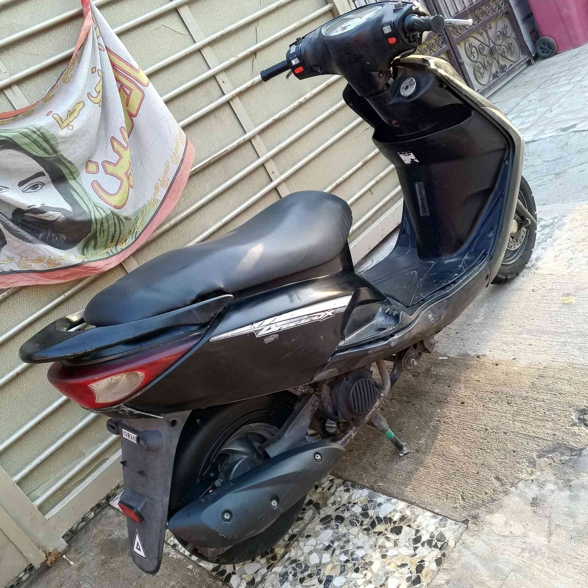 بريز كابريتر  كله بلادي اي نقص مابيها درجه كله شغاله جديد لوك لسعر 600 بغداد المشتل***********
