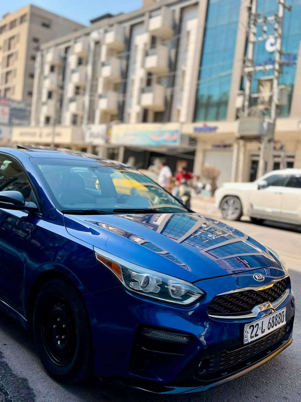 السلام عليكم فورتي ٢٠٢٠ للبيع سياره GT line فول مواصفات جديده واستخدام قليل سياره حيل نظيفه وحادث بسيط ماشيه ٦٤ الف حادث تخريب ثلاث اماكن صبغ بدون دواخل شرط وبدون اي نقص السياره تحويل او وكاله شرط كير ومكينه مكفولات بجم كبس سياره ع البلاد وحيل جديده سعر السياره ١٢٠ مكان بغداد ***********

نص مكتوب في الصور:
- 2 / 11 stat.vin