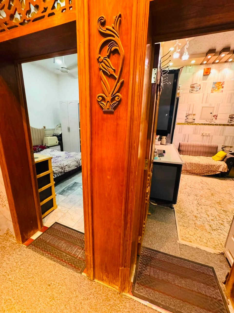 دار للبيع 
دار حي ميلاد بصف الركن 
قرب الشارع العام
100 م مربع
وجه ١٠ 
نزال ١٠ 
تفاصيل البناء
الطابق الارضي 
طارمة 
استقبال ضيوف سويت
مطبخ حار و بارد 
صالة عائلية
غرفة نوم 
الثاني
غرفتين وحدة سويت 
و صالة 
نقوصات 
الطابق الثاني 
نقص لبخ و صبغ و ارضية 
السعر 240 
***********
