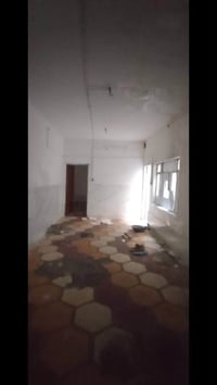 حي السلام • ١٠٠م • طابق ونص
