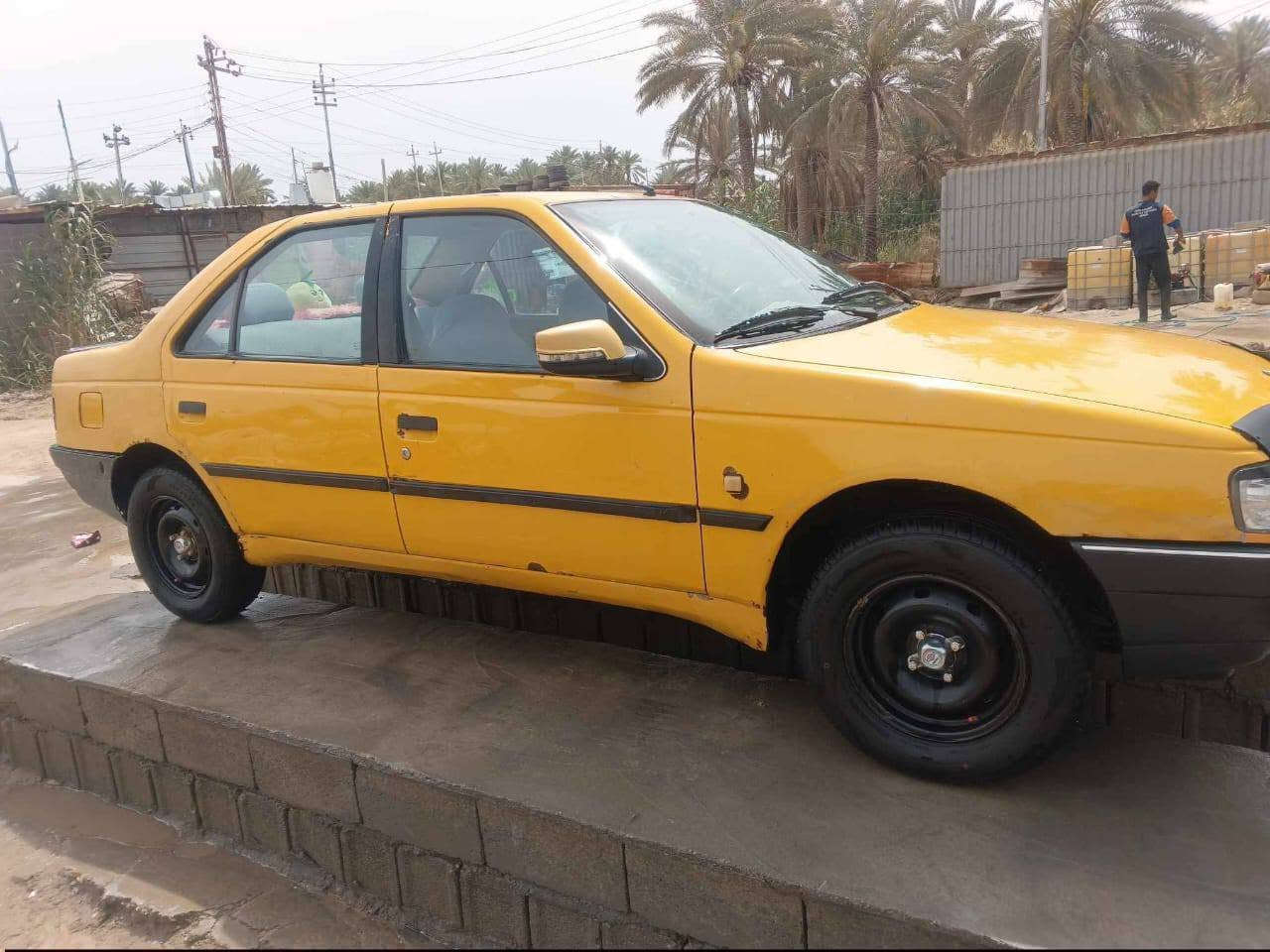 سەنەوی پلاسیک 
کۆبۆنی بەنزینیشی هەیە
گێڕومەکینە بشرت
بۆیاخی نیە 
17گەلا
*********** السليمانية, العراق
