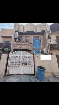 دار للبيع الموقع : الشعب الشارع المقابل لحجي عادل على الشارع العام  ال...