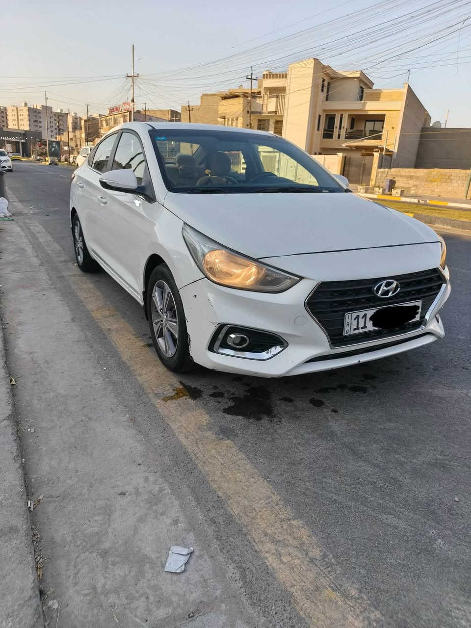 اكسنت للبيع خليجي مويل 2020 رقم بغداد انكليزي بأسمي سنوية  جديدة وهزه جديدة محرك 1600 دوش مكفول 
تبريد منظومة جديدة +تبريد قطعتين 
تخم تاير وصدر امامي وخلفي جديد
كهربائيات كولهة شغاله ومابيه نقص
ماشية 140mk
مواصفات فتحة سقف 
اشاير مري 
تحكم ستيرن 
شاشة كبيرة كامرا
مكابح A B S
مانع انزلاق
بيهه صبغ 3قطع  وبدون اي دواخل وتبديل وبيه حالوب بسيط 
السعر 98 وبيهه مجال 
مكاني بغداد 
للاستفسار الاتصال ***********
