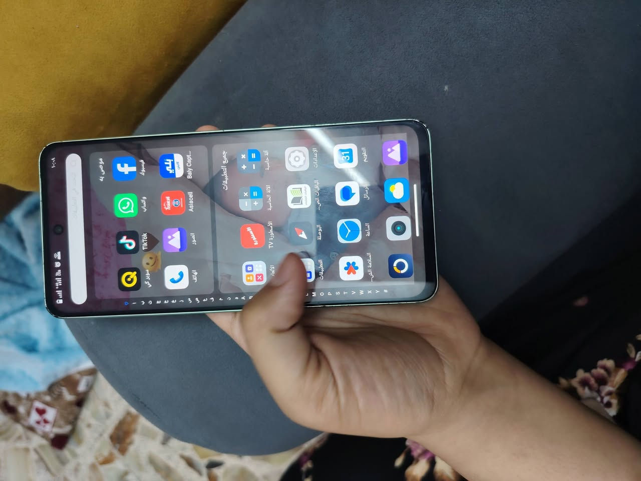ريلمي 67ذاكرة250
مستعجل على بيعته محتاج سعر 90الف***********
