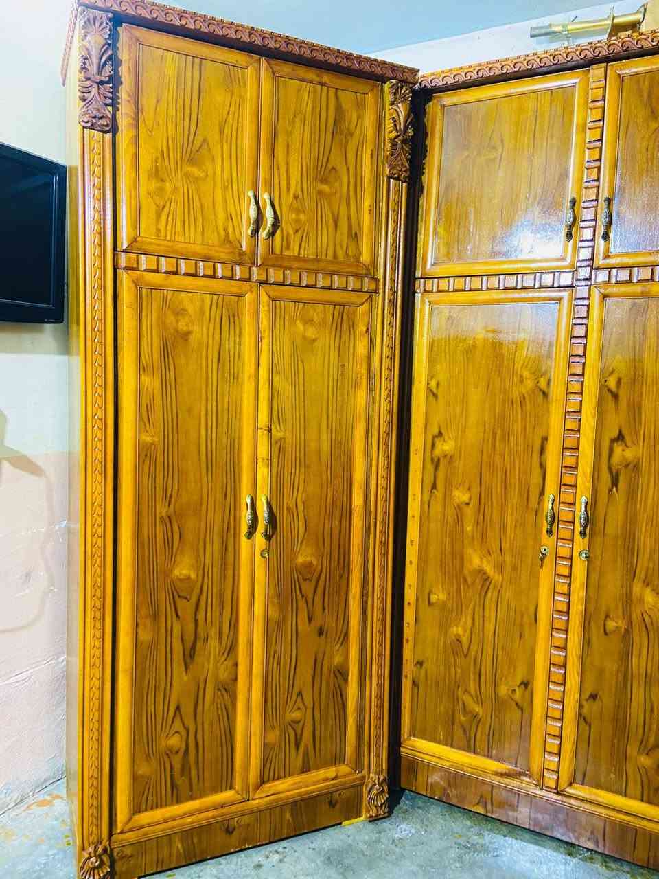 غرفه نوم ملكي خشبه 5 ملم شرط حطاطه استخدام قليل
صاج داخل خارج كبس
الظهر جرجوبه رفوف كامل
السعر مليون 700 وبيه مجال

***********
