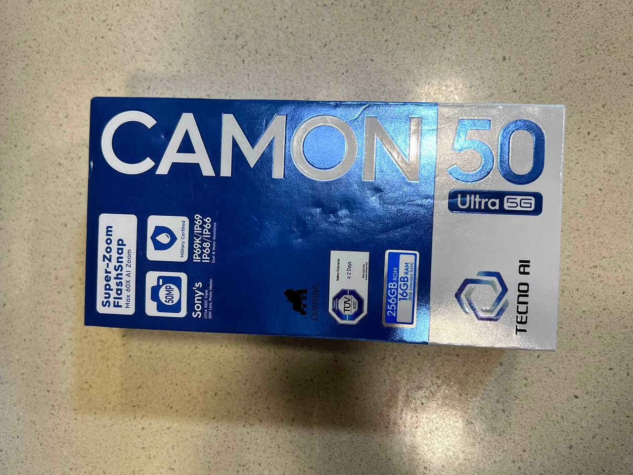 السلام عليكم 
يتوفر هاتف techno camon 50 ultra اخضر اخو الجديد استعمال قليل ومع ضمان وكالة ذاكرة 256 gb ومستشعر كاميرا sony مع كامل الملحقات وكفرين هديه السعر 560 الف وبيه مجال ولا يتوفر توصيل 

العنوان بغداد المنصور ابو جعفر 

الرقم ***********
