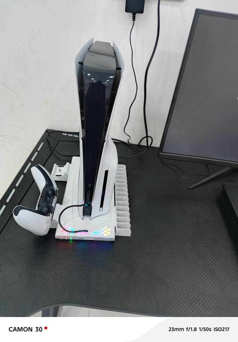 بلي فايف سلم اخو جديد مهكر مع جوستك اصلي وفان تبريد بيع أو مراوس
مكاني البصرة *********** البصرة, العراق
