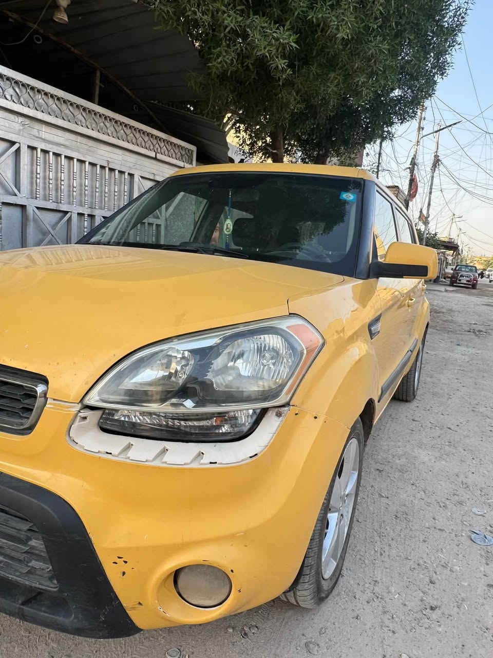 كيا صول موديل 2013
رقم بغداد انگليزي بأسمي تحويل شوكت ميعجبك 
مكينه 1600 گير عادي 
صدرها نظيف 
السياره حلوه مال بيت ما مشتغلين بيها 
السعر 70 وبيها مجال بسيط
مكان السياره بغداد الشعب 
***********
مكلف بالنشر اتصل وتدلل
