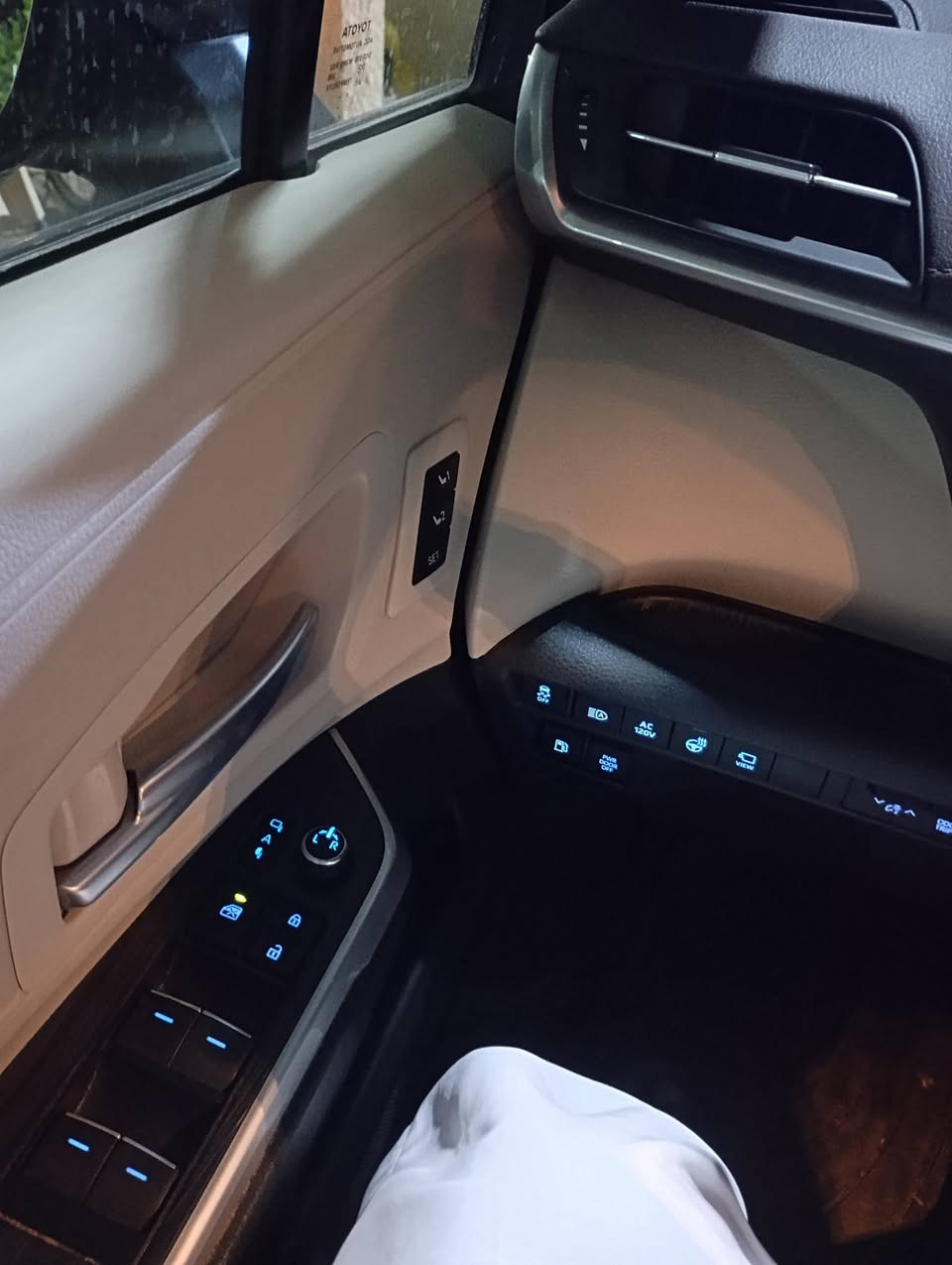 السلام عليكم تيوتا سينا 2024  بلاتينيوم هايبرد وارد امريكي

                  حجم المكينه :2500  هايبرد

        المسافه المقطوعه :    89  الف
          
الضرر : جاملغ الأيمن بدون ايرباك بس مرجع نفسه بلخارج ضرر حيل خفيف
                           

موصفاتها

1.فتحه 

1. شاشه 

2. فتحه 

4.كشنات جلد 

5.بصمه 

1. بصمة ابواب

7.كشنات كهرباء 

1. هيترات بالكشنات

2. بيبان كهرباء 

3. رادارات 360

4. كشافات

5. لايتات لد 

6. بكلايت لد 

7. ثلاث قطع تبريد

8. هند بريك بصمه

16.كشنات خلفيه vip

17.شاشه وسطيه

18.حساسات خلفي امامي

19.شحن وايرليس

1. تبريد بالكشنات

21.كامره خلفيه

22.اشاير بالمري

23.مري الجانبيه تصير تعتيم 

1. مري شفط

فول مواصفات 1/1 جاهزه مرقم بغداد 
( بسمي ) 

 السعر 290 وبيه مجال 
تفاصيل اكثر هذا الرقم: ***********
