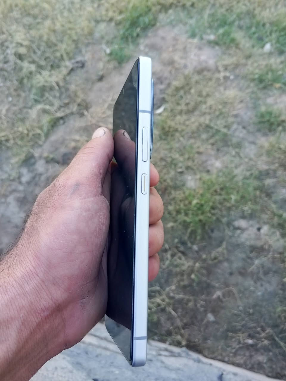 سلام عليكم 
مكلف بل نشر .... انفنكس 50 برو اخو الجديد نضافه 97 بل ميه بدون ملحقات بس الكفر ويا وباقي التفاصيل عل خاص 
مكان بغداد ابو غريب ........ للتواصل خاص او واتساب 
***********

نص مكتوب في الصور:
- XOS 16.2.0 8:34 هاتفي التحقق من التحديثات اسم الجهاز Infinix NOTE 50 Pro التخزين ٢٨,٢٤ غ.ب / ٢٥٦ غ.ب الطراز Infinix X6855 وحدة المعالجة المركزية Helio G100 Ultimate RAM ١٢,٠٠ غ.ب+٦,٠٠ غ.ب الكاميرا الخلفية 50M+8M الكاميرا الأمامية 32M البطارية 5200mAh الشاشة ٦,٧٨" Super-Resolution EyeComfort Display إصدار Android 16 رقم الإصدار 16.2.0.150SP06(OP002PF001AZ)