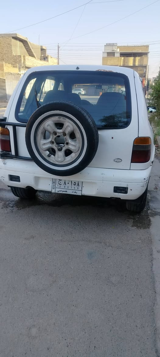 يا الله السلام عليكم كيا سبورتاج موديل 94 رقم بغداد كير اوتو حداديات جديده كهربائيات كلها وضع شركه كير مكينه كفاله تخم تاير الجديد الكشر على البلاد لا معجون ولا ضربه ولا صبغ والسياره مثل ما موضح الك بالصور سياره خير من الله علما السياره قاصرين وصاحبها الشرعي متوفي عند ابن كبير موجود ثلاث نفرات قاصرين اهل السياره بمنطقتي السعر 25 ورقه وبيها مجال رقم التلفون ***********
