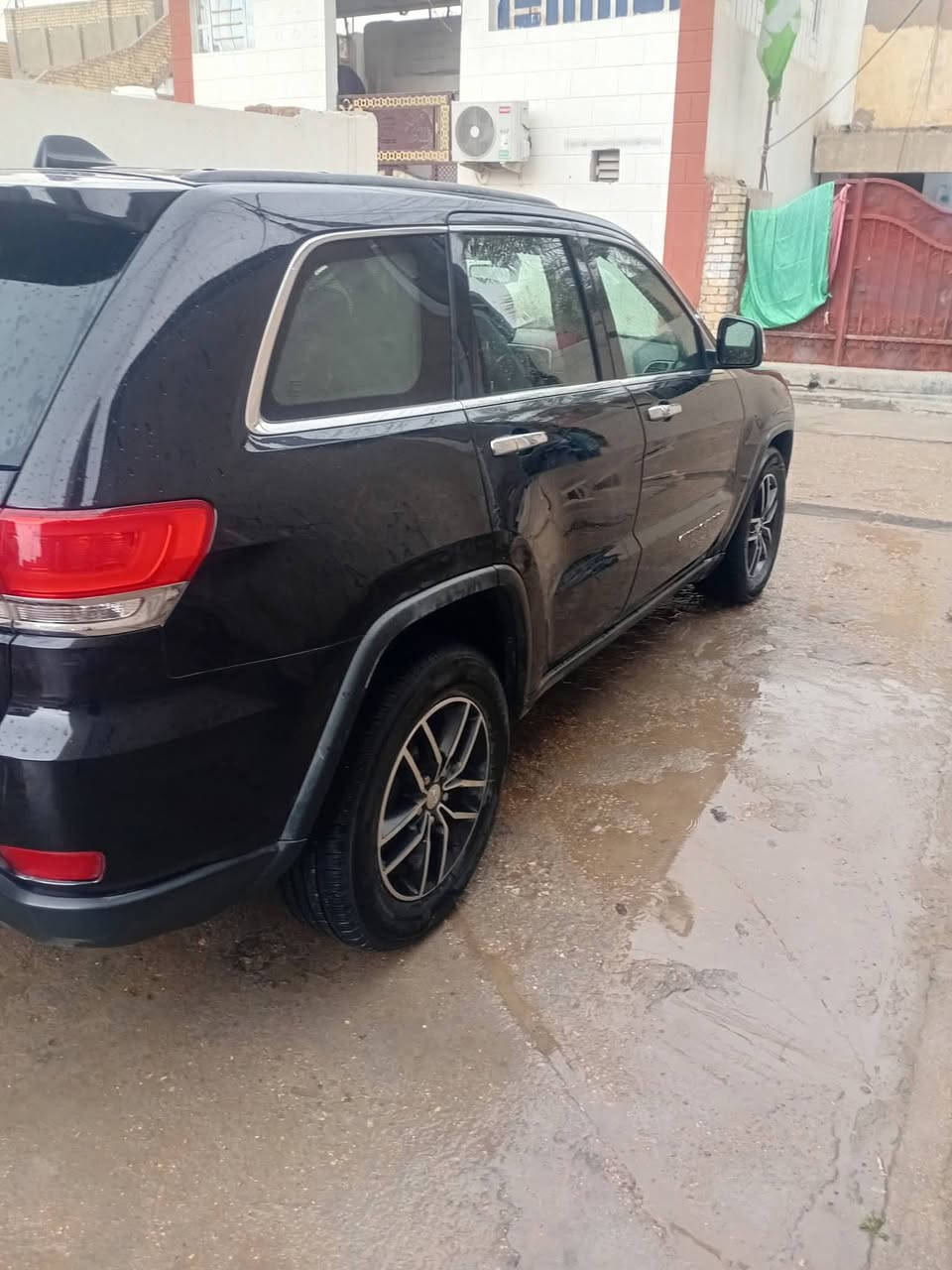 البيع او مراوس حسب القناعة سياره كفاله عامه بدون حادث ولا غرق ولا شي سيارة داخله كلين كلين كلين لا تقارنها بل مفلشات سياره كلها ستوك شريكه متواجد فقط على أرقام *********** والاثير بي واتساب ***********

نص مكتوب في الصور:
- NOTE 40S 23mm f/1.8 1/191s ISO50
- NOTE 40S 23mm f/1.8 1/81s ISO50
- Infinix HOT 11S