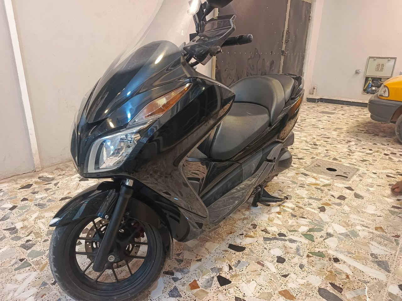 سلام عليكم فورزه 012 كفاله عامه شرط المزاد صارله3اشهر من نازله ماشيه عندي المكان بغداد  بس 2000
السعر خاص رقم الهاتف 
سلام عليكم فورزه 012 كفاله عامه شرط المزاد صارله3اشهر من نازله ماشيه عندي المكان بغداد  بس 2000
***********
