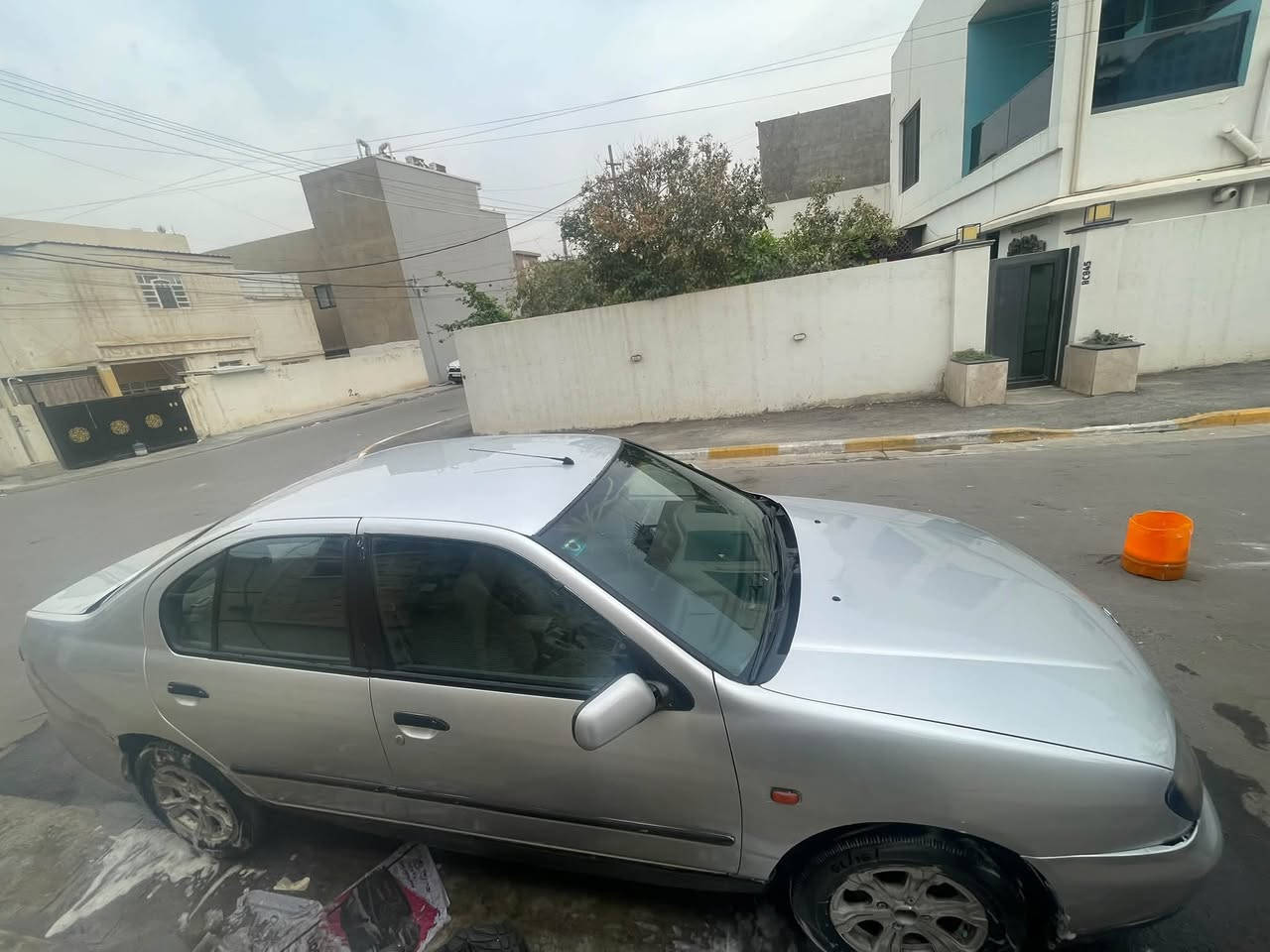 نيسان بريميرا 2001
تبريد شغال 
دبلات اماميه جديده
واتر بم جديد 
دواخلها مبدلها على ايدي 
رقمها انكليزي 
نقصها دعاميه خلفيه فقط 
42 وبيها مجال 

*********** واتساب 
*********** رصيد

