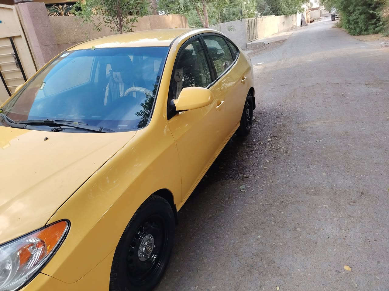 السلام عليكم قبل لاتعلق اقرا منشور ماعجبك اتركه
النترا موديل ١٠ بغداد بسمي محرك الفين أمريكي فقط بنيد بدل كير محرك صدر صبغه جديد دوشمه بس تبريد غاز يشهد الله وتركته لان اجه شتاء مكاني بغداد جسر ديالى جديد حادثه كلش بسيط كص كلبه كفوله رايده ٩٥ ورقه واذا دفعه زينه هم ابيع بس كون قريب عليه من جسر ديالى جديد مامتواجدع فيس ***********
