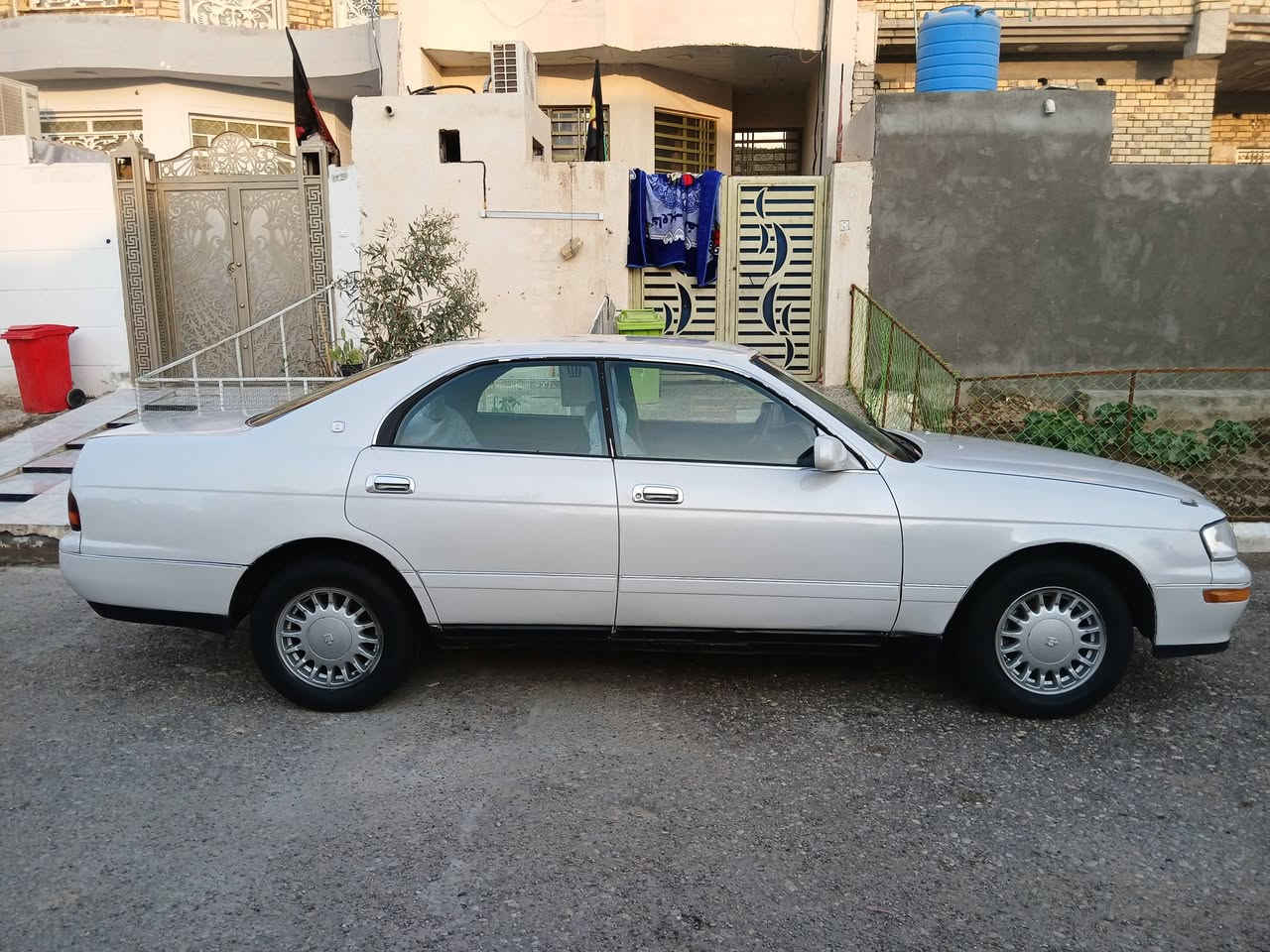 ادمن وافق
سلام عليكم بطه موديل 93  مكفوله كص ونقل بيهه ضربه خفيفه بالجاملغ الخلفي جهه السايق كير مكينه حدادايه زينه اكسن جديد عوزهه بس كمبريسر سياره تعمير جديد وجاهزه صبغ درجه اوله رقم ميسان  دولي سعرهه 46 وبيهه مجال مكان سياره ميسان العماره ***********////***********@
