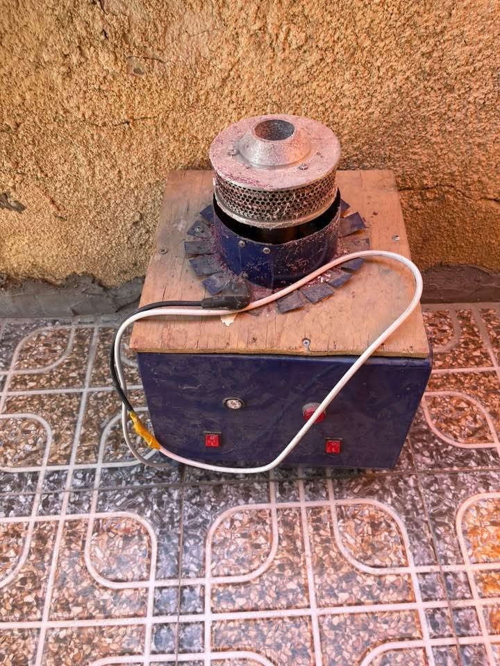 للبيع مكينه شعر بنات مكاني بغداد الحريه سعر 175 /واتساب ***********

