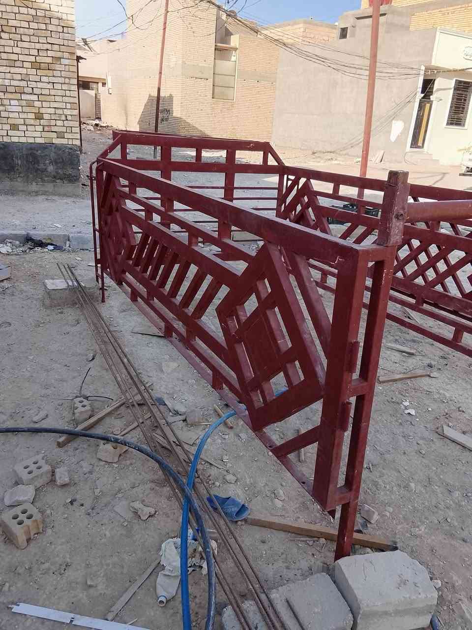 السلام عليكم محجر كيه فحل للبيع نظيف كلش  السعرب300 و بيه مجال مكاني في كربلاء و شراي بيه خير و يدلل و الاتصال على هذا الرقم.     ***********
