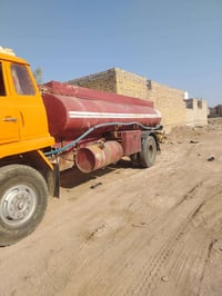 شاحنة