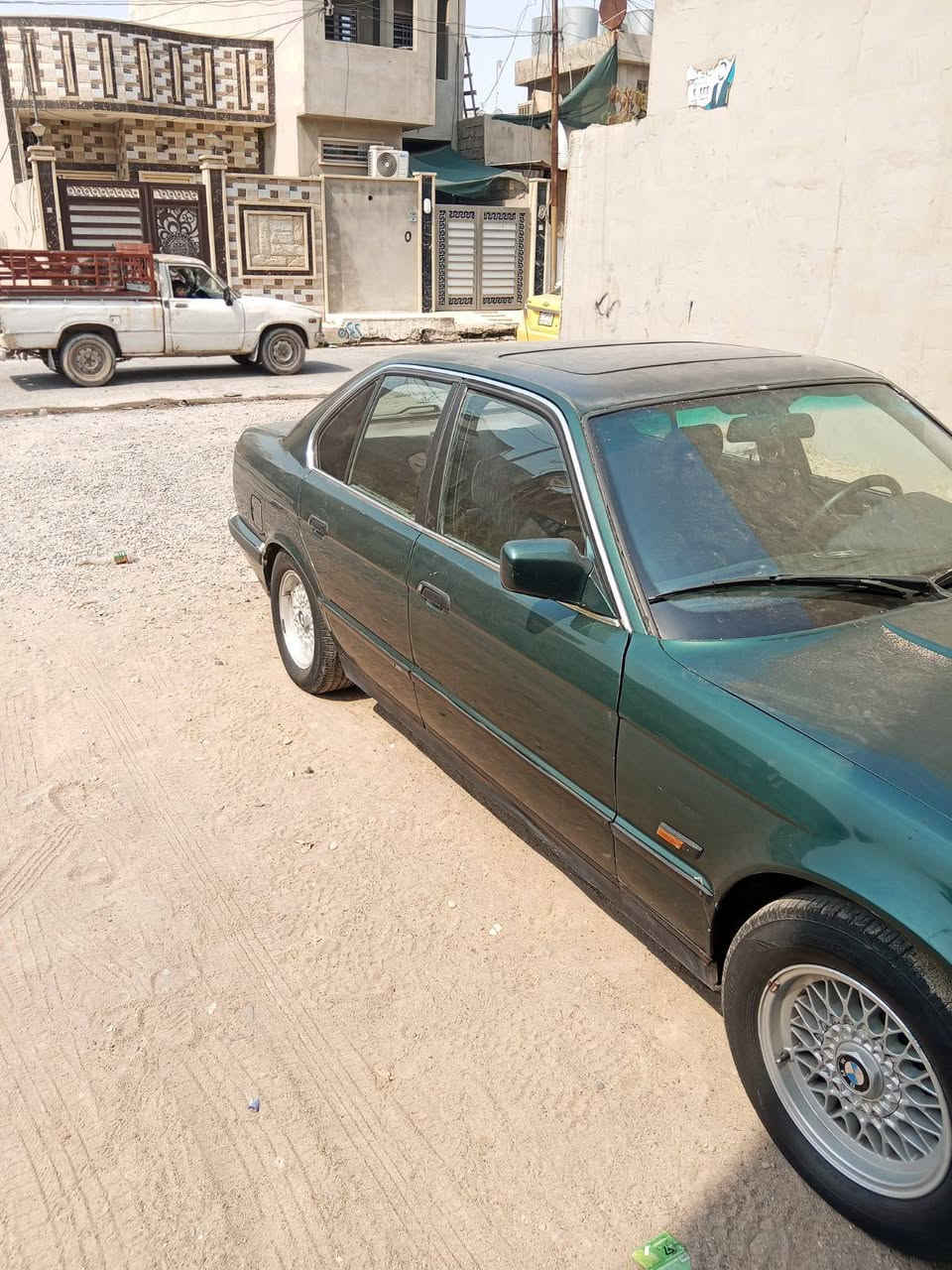بي ام 520 محرك فل كير عادي موديل 90شرط التحويل معامله كامله السعر 38 وبيها مجال ***********
