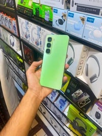 انفنكس هوت 60 اي ذاكره 256 جهاز كفاله عامه مامبدل بي اي شي نضافته 80 ا...