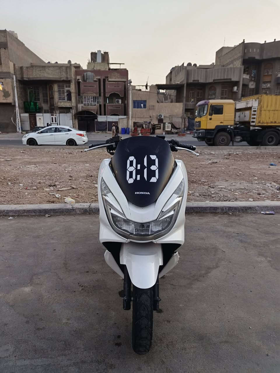 سلام عليكم بي سي اكس جيل ثاني ياباني مكينه 150 حساسات كهربائيات كلها شغاله السعر 1 و650 ماشيه 29 رقم *********** عنوان بغداد
