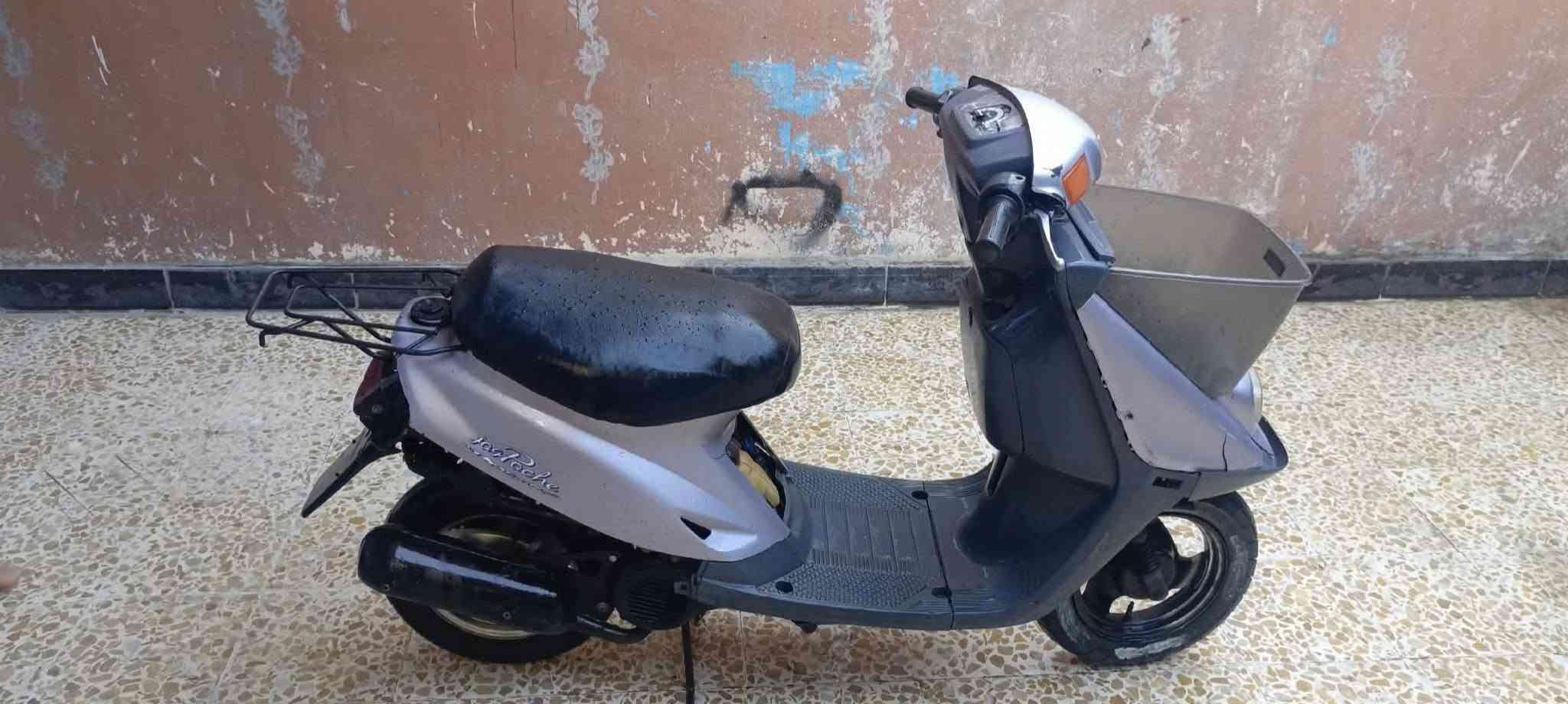 مطور بزون ابو البارده لبيع شاص شرط ما مكسور لايتاتو اشاير شغاله بس يردلو باتري يدير سلف معمر تعميره واحده شرط معدل 60 بس يعوز درع يرجع جديد اسعر 175 وبي مجال حك جيتك رقم بي وتساب هم ***********/  ***********
