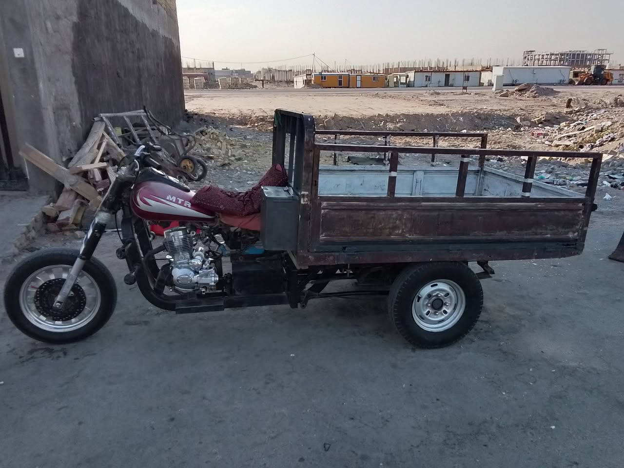 السلام عليكم ستوته تعمير شاصه كفاله 2008 ودي نظيف طائرات نظيفه صدر جديد ماكينه جديده ست عربيات كامله السعر 950 وبيها مجال العنوان سجن حمدان حي بغداد قرب علوه المخضر رقم الهاتف ***********
