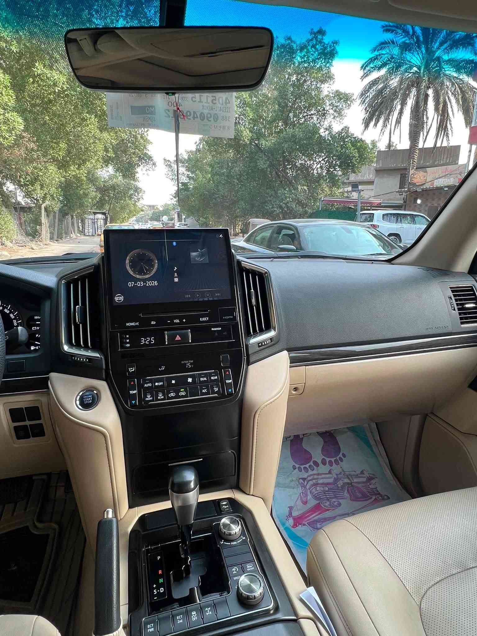 لاندكروز 2020  GXR V8  4.6
ماشية 58 الف KM فول مواصفات 
رقم اربيل السعر 525$ 
***********
