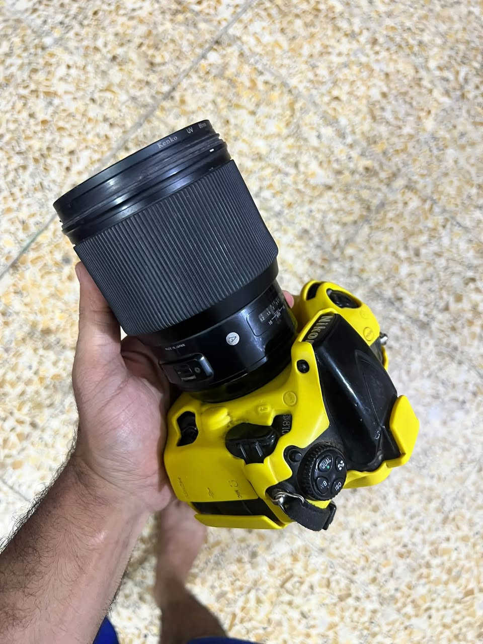 كاميرا نيكون D810 فول فريم
عدسة 85 سيكما فول فريم

اذا تريد تشوف شغلها تعال لحسابي عالانستا وشوف الصور 

(المصور علي الجنابي) يوزر (the.pro6)

المكان بابل-حله

***********
