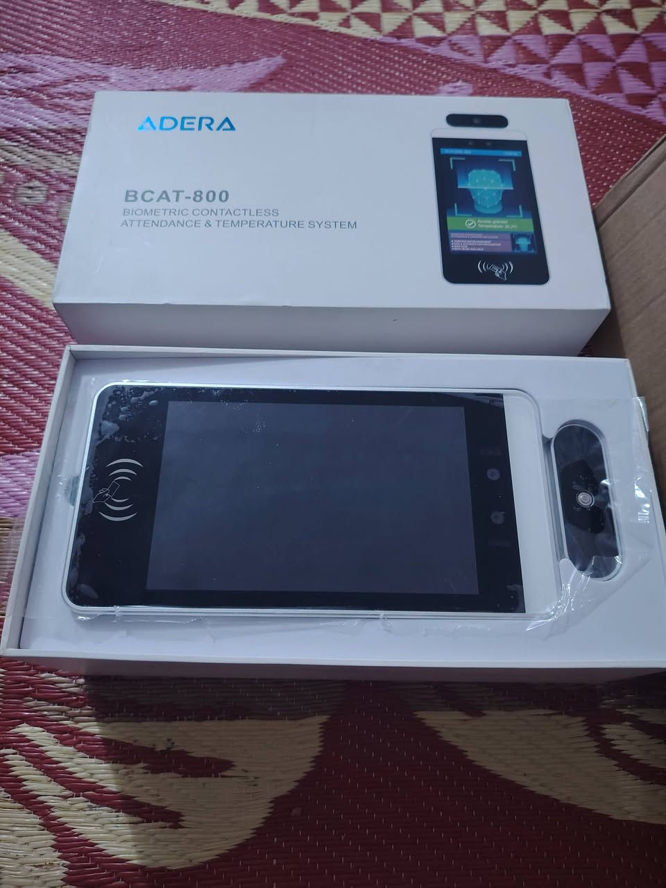 قفل شاشه فول مواصفات بصمه وجه ماسح كارت كامرات حساسات وقياس درجات الحراره ونظام متطورجدا السعر بلموقع جدا غالي خلي سعرك بلي يرضي الله ***********
