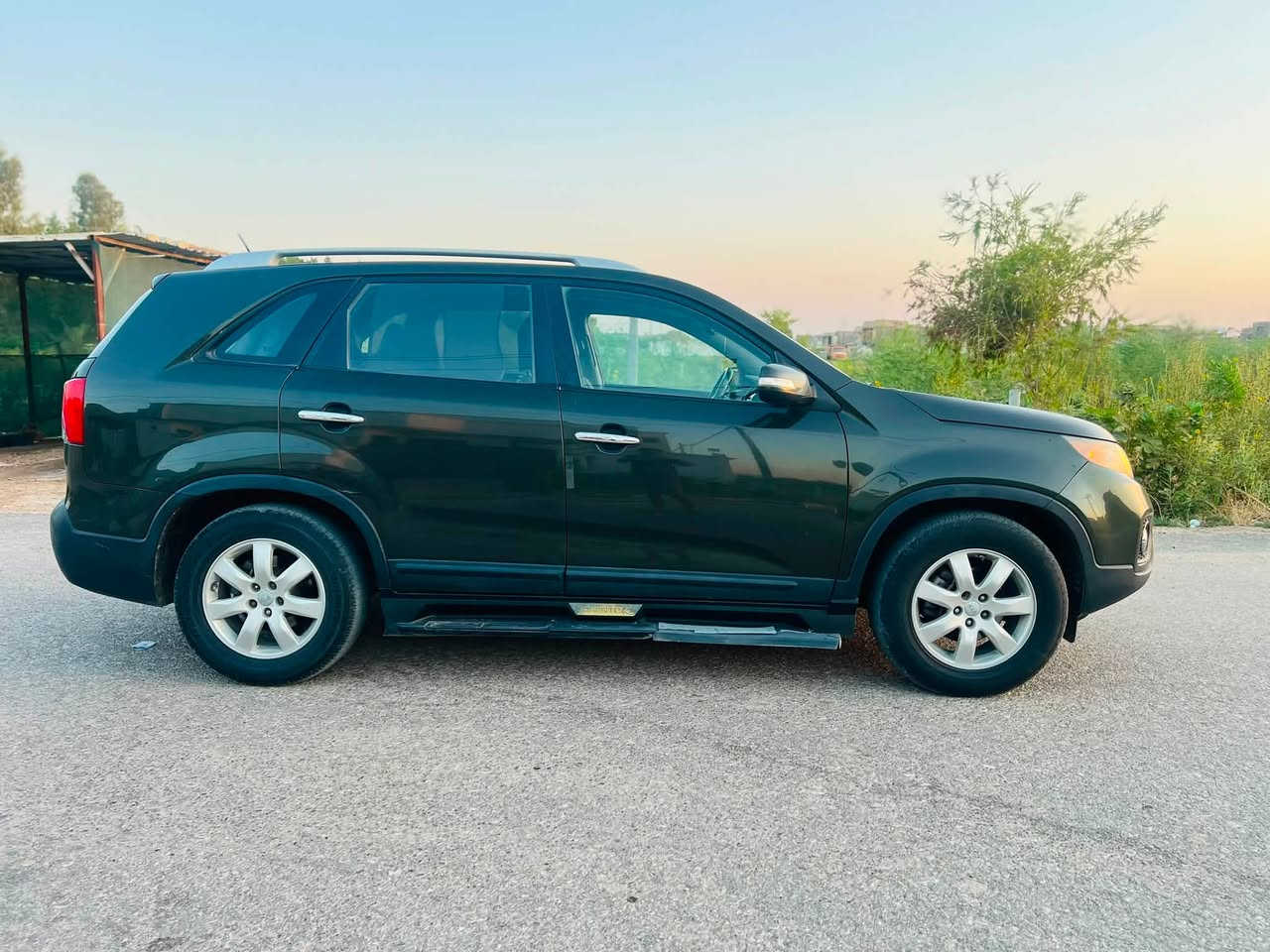 السلام عليكم للبيع سورنتو موديل ١٢ أمريكي ٤ سلندر كير جديد محرك لايبخر ولا ينقص ولابي راجز السياره بحالت الوكاله تبريده ثلج 🧊 تبريد قطعتين تحكم ستيران اشاير بل مري كأمره خلفيه حساس امامي خلفي رادار امامي حادثه من امريكا باب تبديل فقط وبيه بل عراق قطعتين صبغ لا فتح ولا معجون ولا دواخل رقم بغداد إنكليزي تحويل مباشر ثاني يوم العنوان بابل ناحيه الامام قريب سريع الدولي السعر ١٠٧ وبيه مجال بيع او مراوس الاتصال على رقم *********** واتساب موجود فيس مغلق تحياتي لكم جميعا
