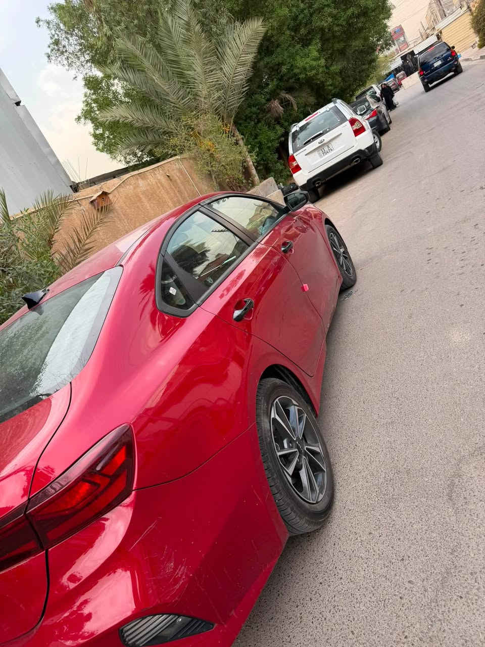 السلام عليكم كيا فورتي موديل 2022 رقم اربيل تريد وكالة تريد تحويل السيارة حادثها بس باب غير الباب كفالة حتى الدعاميات صورة امريكا بالمنشور  ماشية 65 
السعر 138$
مكان السيارة بغداد
الرقم :***********
