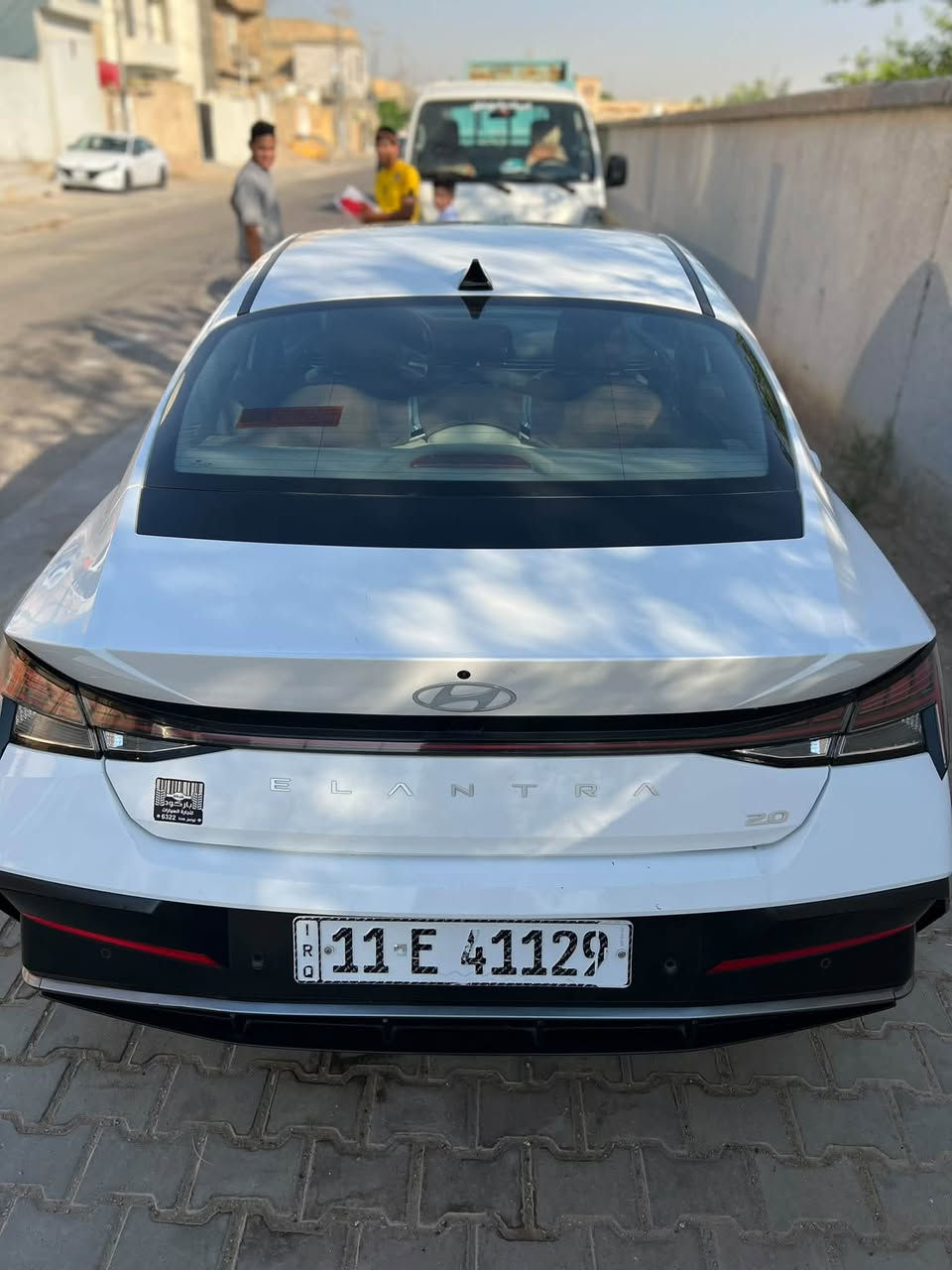 الانترا2024
السلام عليكم النترا خليجي ⚪️  

موديل 2024  

محرك 2000 
 ماشيه 41KM  بعدهة بوضع الشركة 

بغداد رقم دولي هزة جديدةتحويل مباشر 🫆

المواصفات VlP فول

فتحه سقف 

كروز مثبت سرعه 

تشغيل بصمة + صندوق ذكي + بصمة ابواب

كامرة دوارة 

تحكم ستيرن 

ثلاث انضمه قياده 

لايت زنون عدسات بلادي

دشبول ديجيتال 

تبريد قطعتين 

شاشة ديجيتال 

مري شفط + اشارة بالمري 

شاشة اصلية

ترحيب عند الاقتراب 

ستيرن رياضي حرف D

ويل كب حجم 17 رياضي 

حساسات امامي + خلفي 

مثبت سرعة / كروز 

حساس ظغط اطارات 

كشنات جلد داخل رصاصي

تجي بمحرك 4 سلندر  2000 دوش

4 وضعيات قيادة 

تجي بمواصفات 1/1

السعر 173 وبيها مجال

السيارة بيهة بارد ماشر بل صورة 
دخه بصيطة

اتصال + واتساب 
***********

مكان كربلاء

