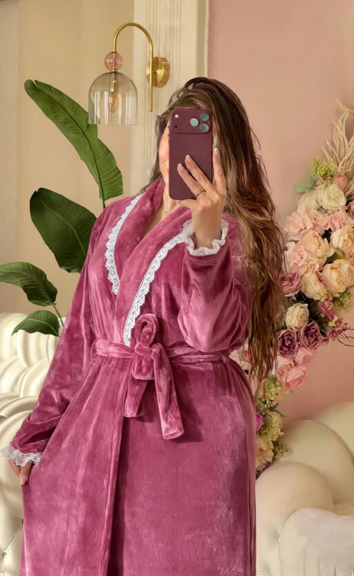 روب مخمل • اورجنال • مقاس L-3XL