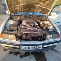 740 موديل 97 سنويا جديده خفاش للبيع سياره حلوه ونظيفه ترايك وين ما تري...
