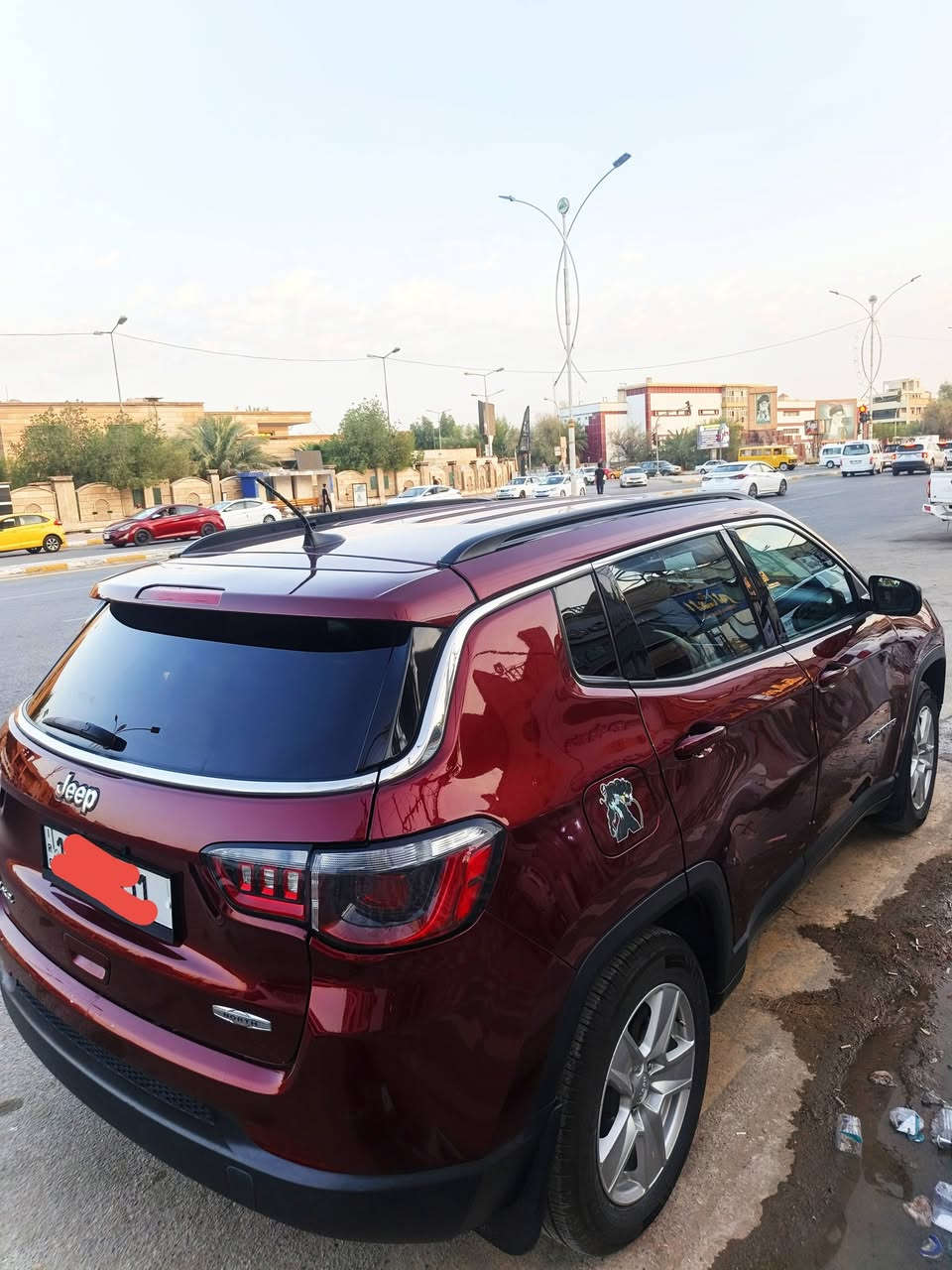 جيب كومباس LIMITED
لون كرزي
الموديل : 2023
حجم المحرك : 4 سلندر 2400
عداد المسافه : 46 الف mill
الضرر : جاملغ و بنيد صبغ بدون دواخل 
المواصفات .. بصمة تشغيل وابواب 
تحديد مسار - مقاعد جلد - فور ويل
تبريد قطعتين - لايت زينون - اوتو ستوب
سايد بريك كهرباء - مثبت سرعه 
شاشة كار بلي - كامره خلفيه 
السياره جدا نضيفه وجاهزه بدون نقص
تخم تاير جديد
بطاريه جديده
السعر 135
***********وات ساب
