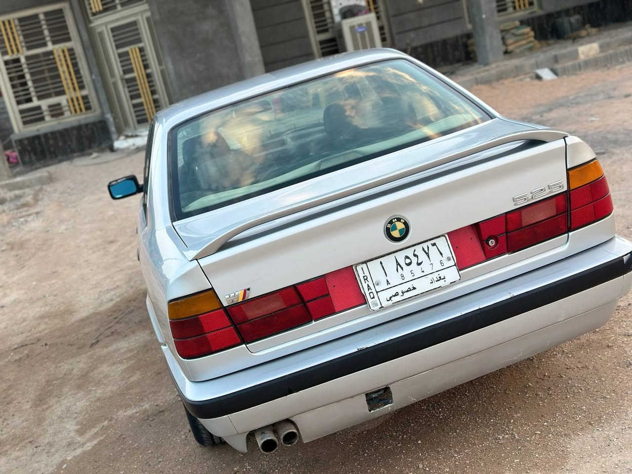 بي ام ٥٢٥ مسكر عدل موديل ٩٠ بسمي رقم بغداد تحويل ثاني يوم شلعه ومعدل خير من الله محرك مكفول كير بيه مشكله مرات تختفي الاشارة يحرك ثالث اطفيها وارجع اشغلها ترجع طبيعي كيرها امريكي ابيع على وضعها سيارة نضافتها حلوة ومرتبه حداديتها كلها جديدة تبريد ثلج مكاني فلوجه
السعر ٦٢ وبيها مجال بسيط 
*********** 
بي ام ٥٢٥ مسكر عدل موديل ٩٠ بسمي رقم بغداد تحويل ثاني يوم شلعه ومعدل خير من الله محرك مكفول كير بيه مشكله مرات تختفي الاشارة يحرك ثالث اطفيها وارجع اشغلها ترجع طبيعي كيرها امريكي ابيع على وضعها سيارة نضافتها حلوة ومرتبه حداديتها كلها جديدة تبريد ثلج مكاني فلوجه
