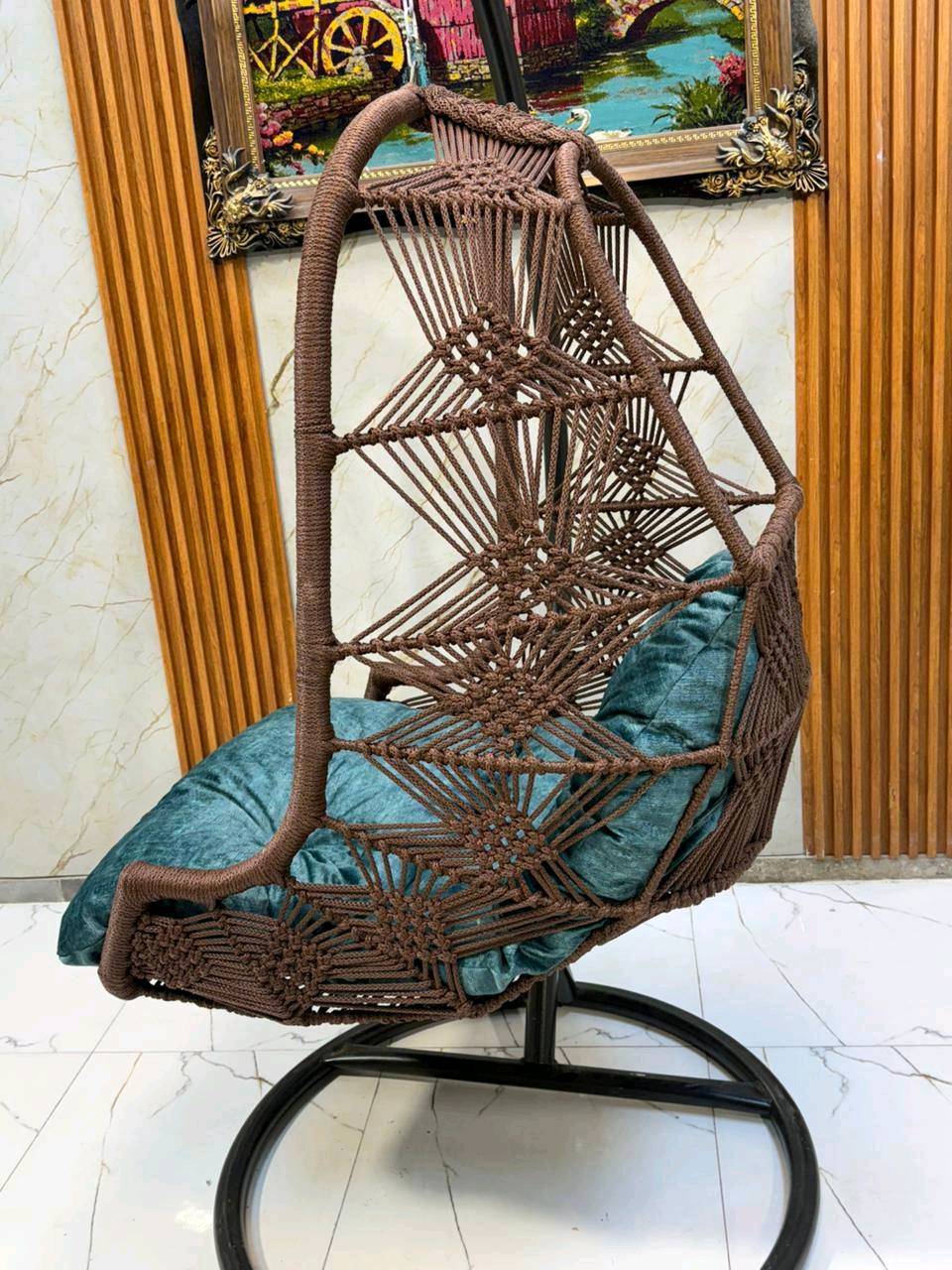 مرجوحة عش • ١٧٥