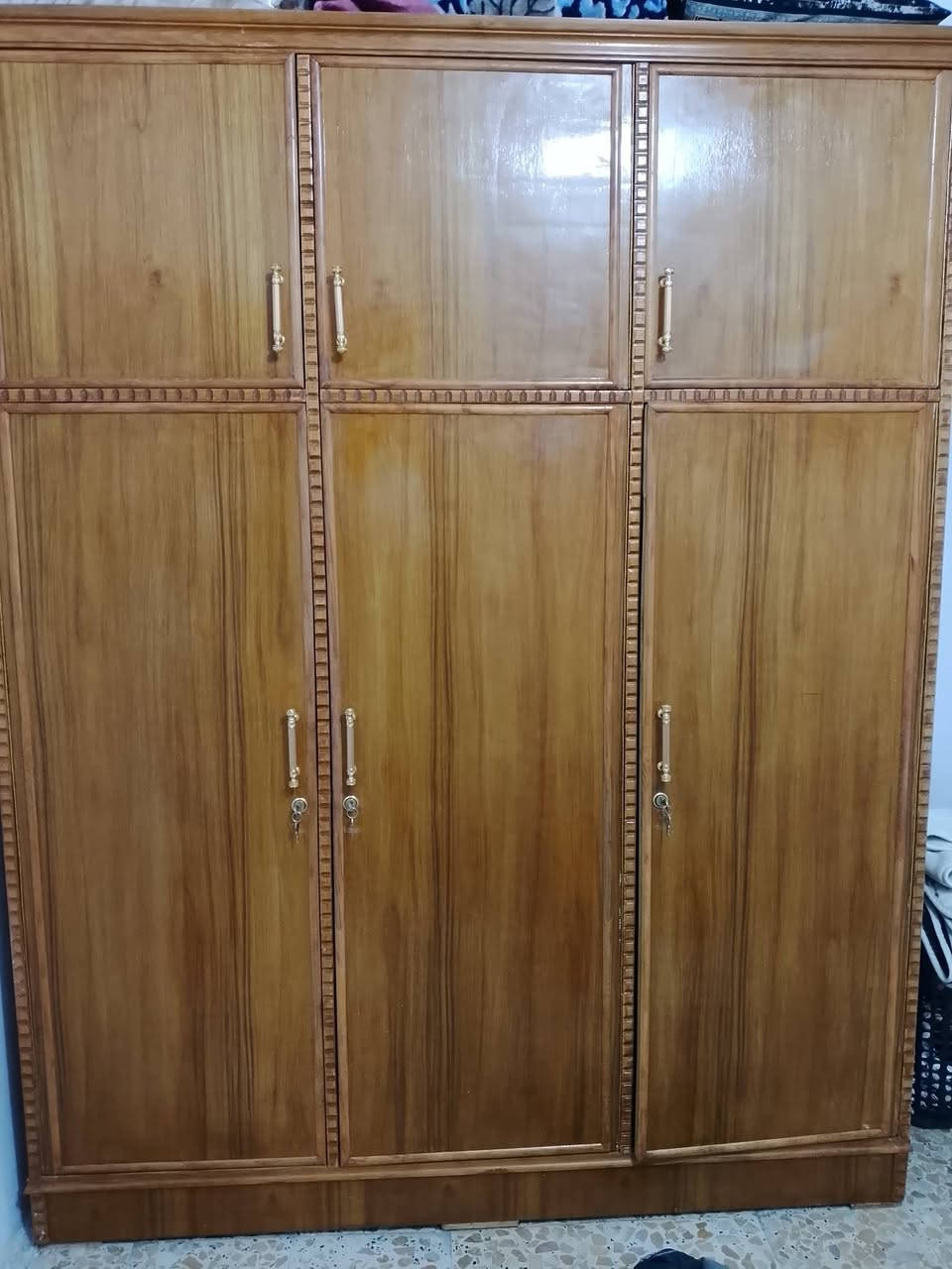سلام عليكم كنتور البيع بعده جديد كلشي مابي صوره هاي موجود اريد 300وابي مجال ماخذء تفصال هاذء رقم الهاتف ***********
