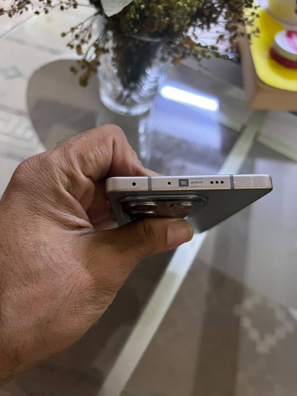 انفنكس نوت ٥٠ برو ذاكره ٢٥٦ نضيف استعمال قليل  
الاستخدام قليل وبدون أن يخرج من الكفر.  
  مواصفاته معروفة .  
  كامل الغرض (الشاحن الأصلي، الكرتون، الشاحن اللاسلكي، والكفر).  
  الجهاز كامل وبه كل شيء، نظيف، ولا توجد به أي مشكلة، للبيع.  
  المكان: العامرية، شارع المضيف.  
  للتواصل: واتساب فقط.  
  الرقم: ***********
سعره ٢٧٥ مجال كلش قليل او مراوس بايفون حتى لو انطي فرق

