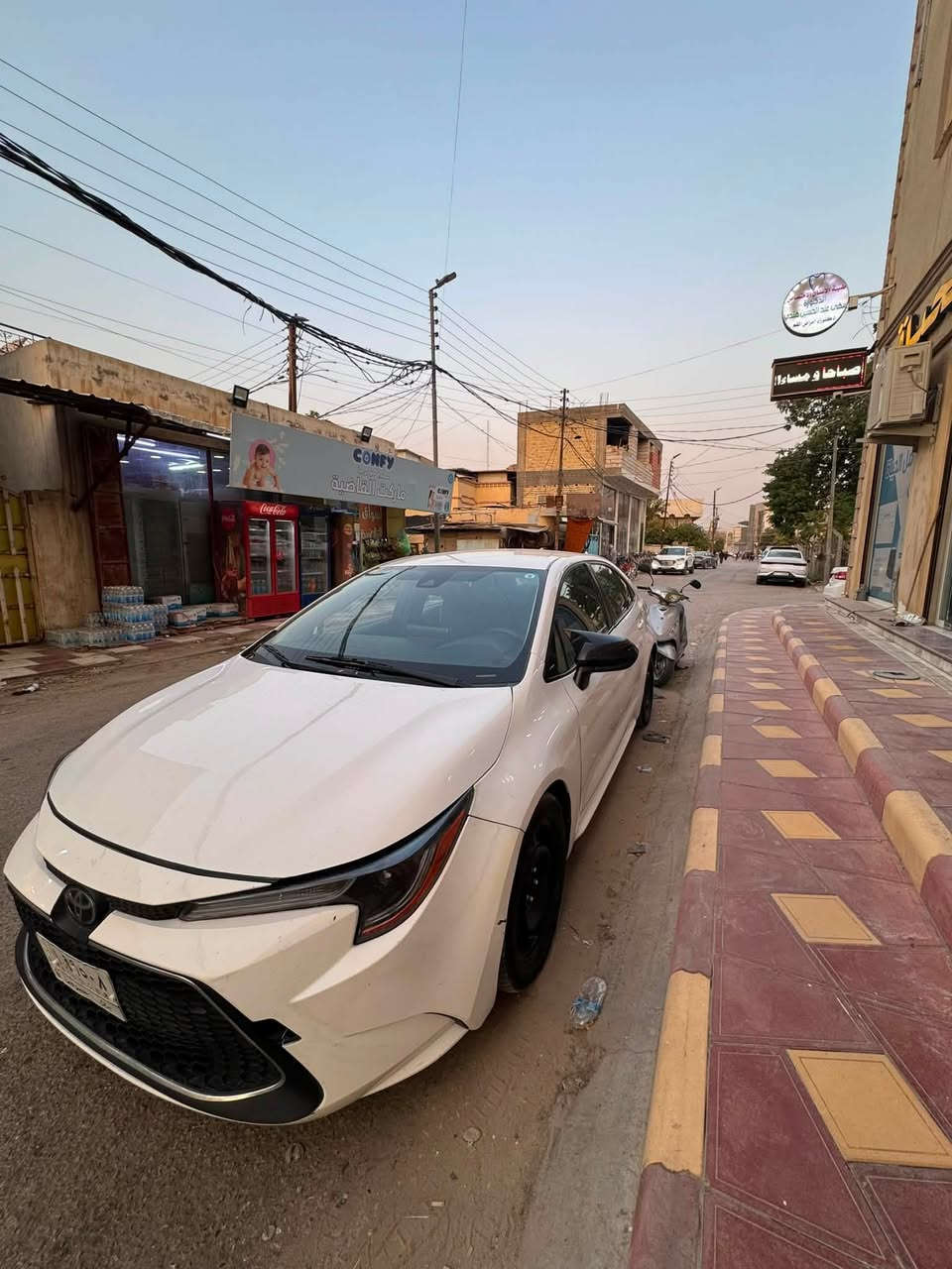 إسلام عليكم 
كورلا موديل 2020  أمريكي LE السيارة بأسمي 
الحادث بيه 3 قطع بنيد امبدل بلادي وباب اليمين الوالجاملغ الأمامي 
موصفات معروفه LE 
السعر 130 
للاستفسار اتصال ***********
