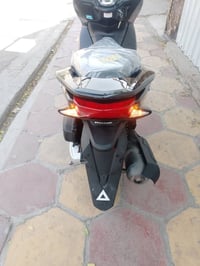 PCX • جيل ثاني • ياباني